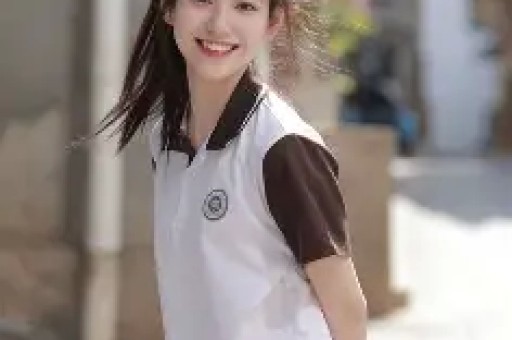 探店博主的一个“避雷贴”杀死了一家排队三小时的网红店？